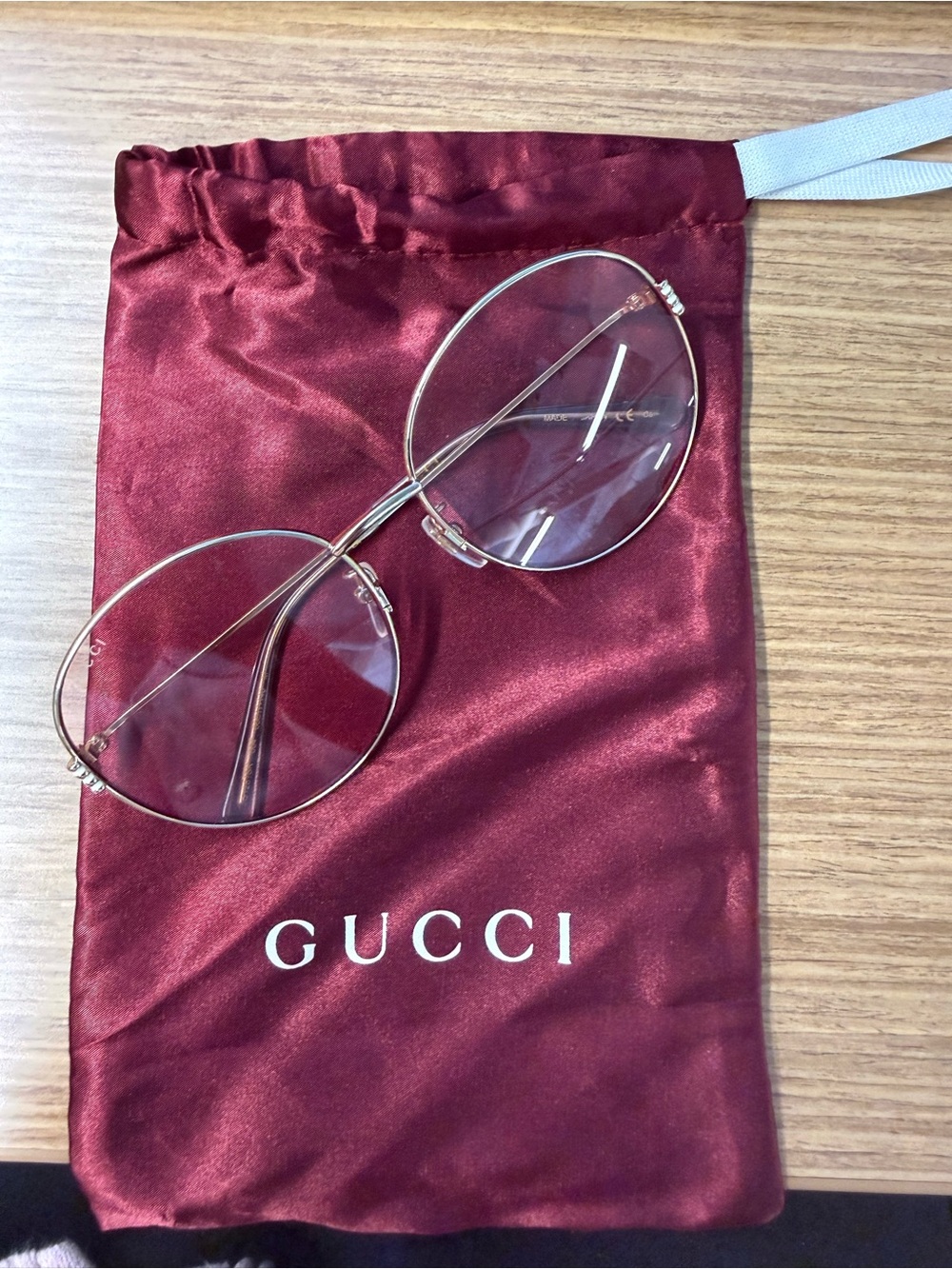 Gucci Women's Gold Metal Round Frame Glasses